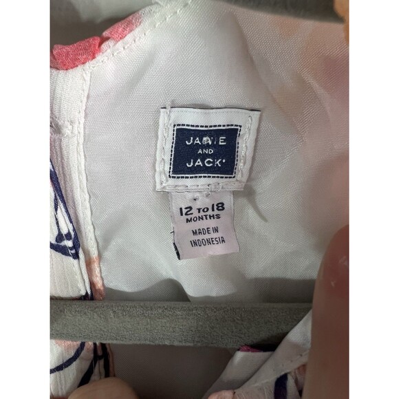 Janie & Jack Girls sleeveless Top, white w/ floral pattern & ruffle, size 12-18M - Picture 3 of 5